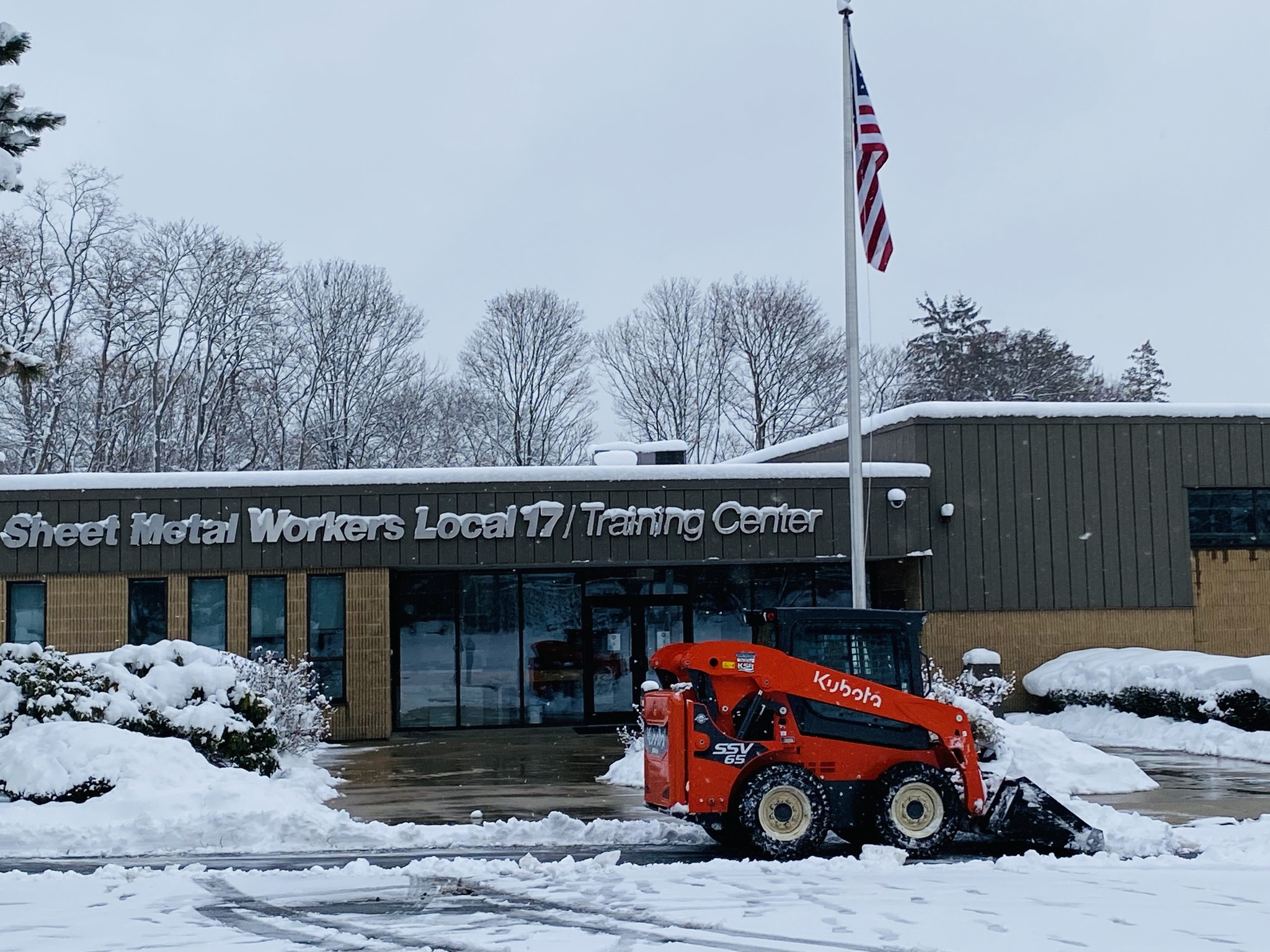 commercial snow and ice management
